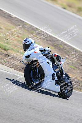 media/Oct-15-2023-TrackXperience (Sun) [[85198ff50b]]/Group 3/session 4 turn 4/